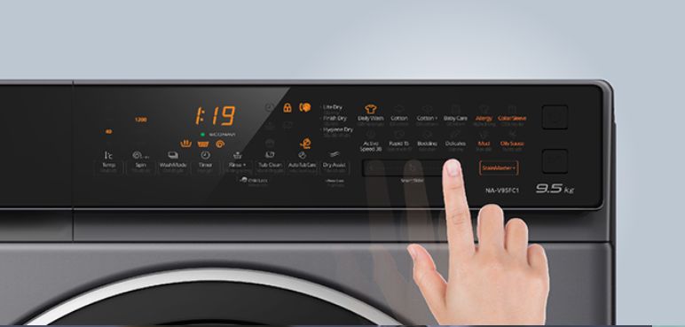 Máy giặt sấy inverter Panasonic NA-V95FC1LVT giặt 9,5kg sấy 2kg 4 Bảng điều khiển được sử dụng dạng cảm ứng hiện đại
