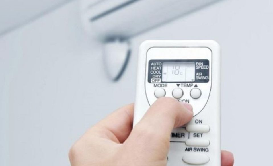 Cách sửa lỗi F95 điều hòa Panasonic chính xác nhất 3 Sử dụng điều khiển để check mã lỗi điều hòa Panasonic